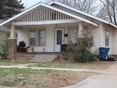 626 South Jefferson (Available June 1st)